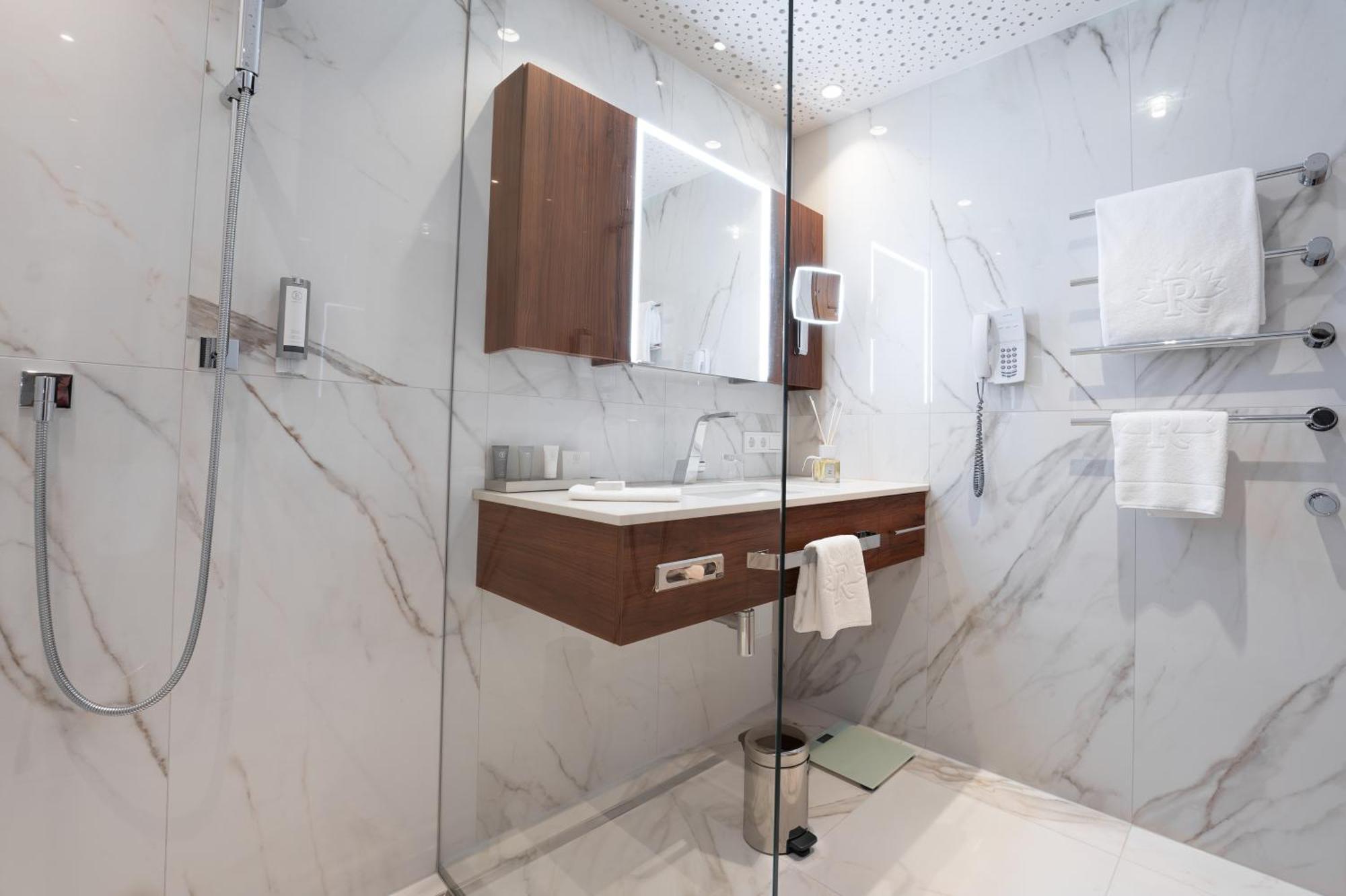 Hotel Trofana Royal 5